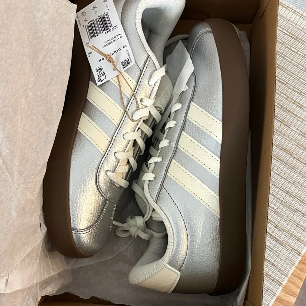 Adidas Silver and White Sneakers with Brown Soles - Picture 1 of 4